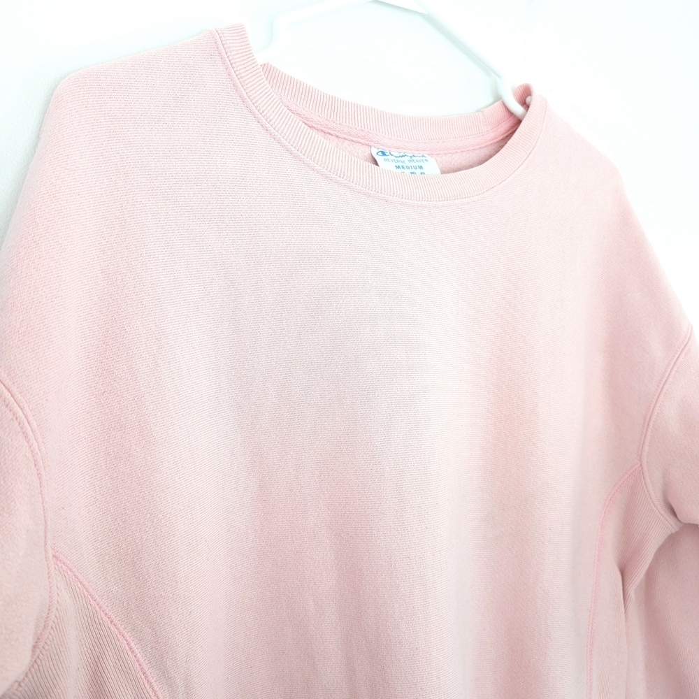Champion Women's Thick Pink Sweatshirt In Size M - Picture 4 of 10